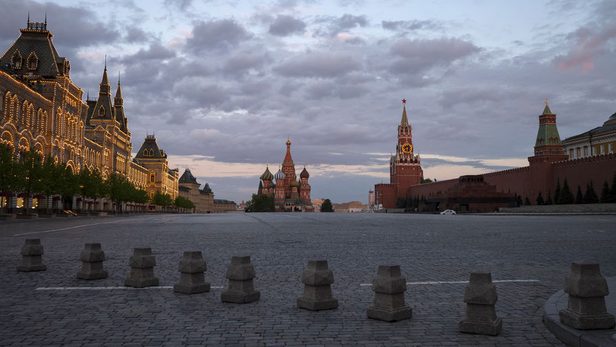 «Есть запас прочности»: в Кремле исключили полный локдаун