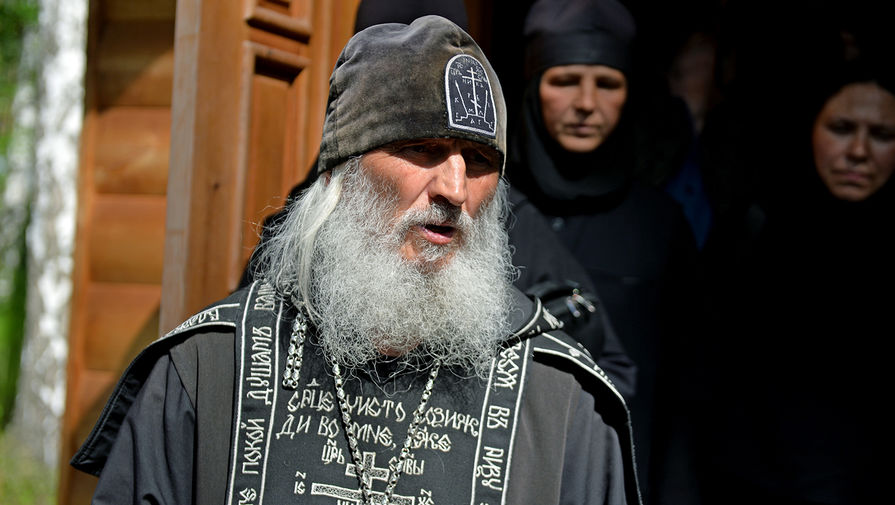Отлучен от церкви: Патриарх Кирилл утвердил решение по Сергию