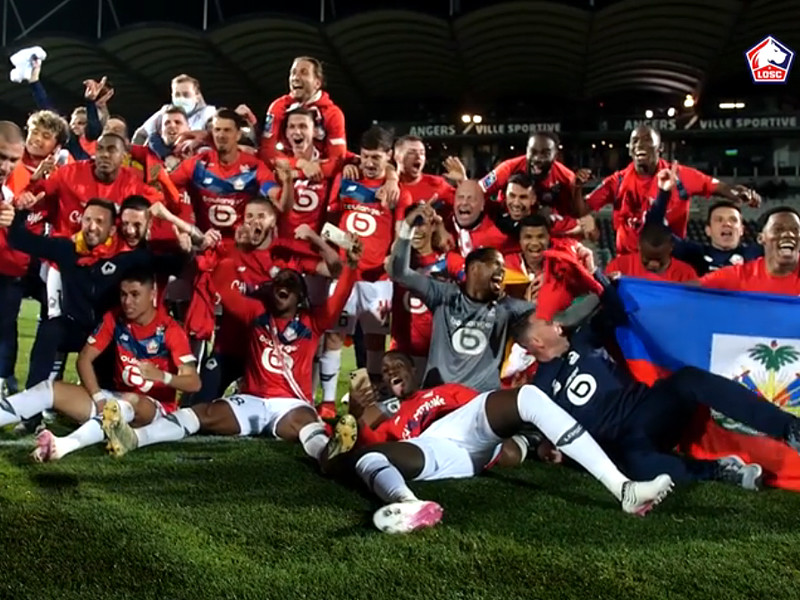 Клуб «Лилль» впервые за десять лет стал чемпионом Франции по футболу