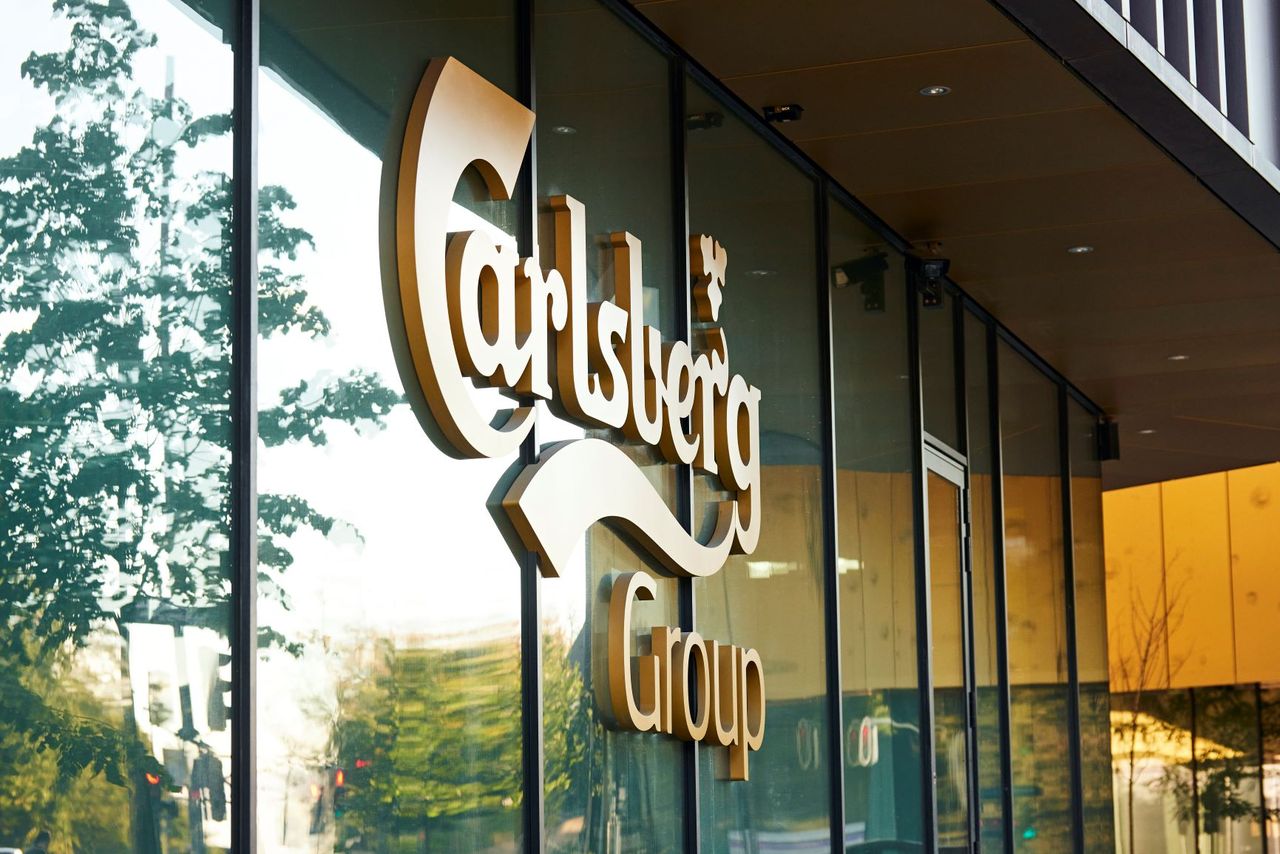 Carlsberg продает свой российский бизнес