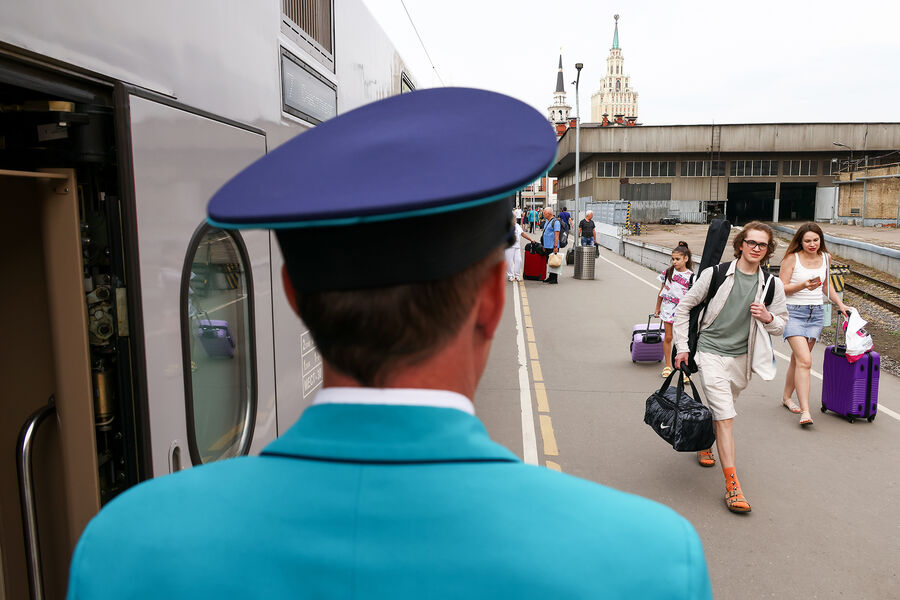 В поезд не только по паспорту, а еще без музыки и с досмотром. Как изменятся правила ж/д перевозок