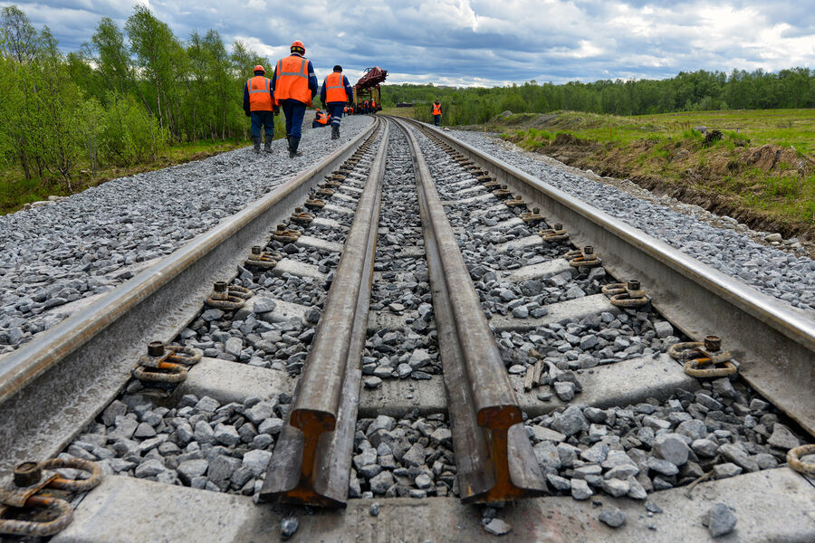 «Мы решим задачи военных»: между Ростовом-на-Дону и Крымом построят железную дорогу